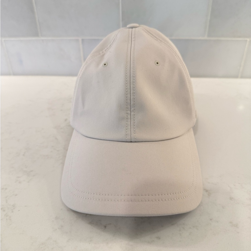 NWOT Lululemon baseball hat, light khaki color